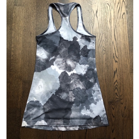 LULULEMON racer back tank top for sale!! - Picture 7 of 9